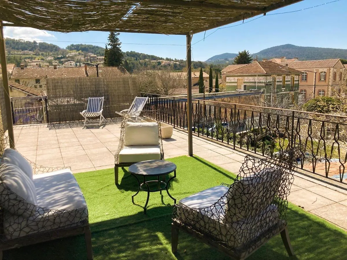 Bel Appartement Avec Grande Terrasse Sud Vaison-la-Romaine France